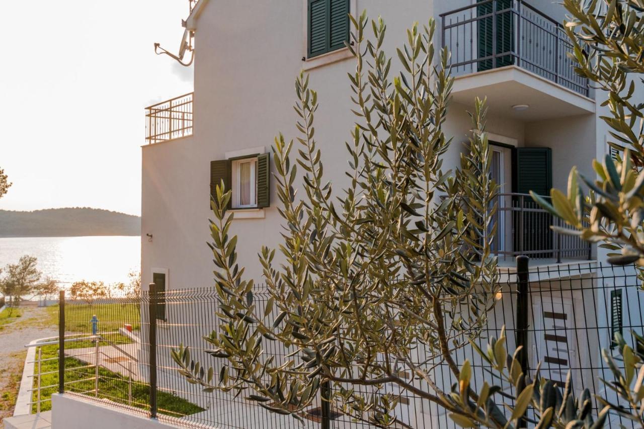 Bijaka Villas&Apartments มิลนา ภายนอก รูปภาพ